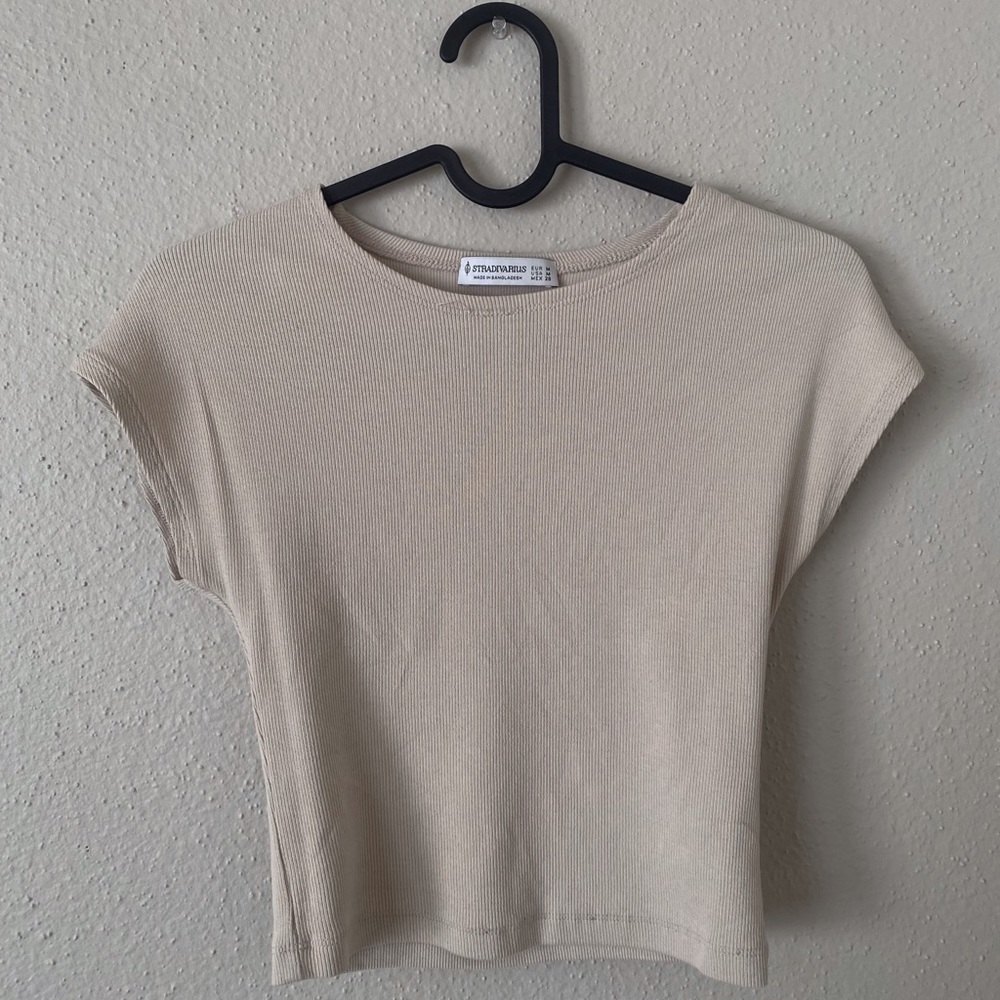 Stradivarius crop top